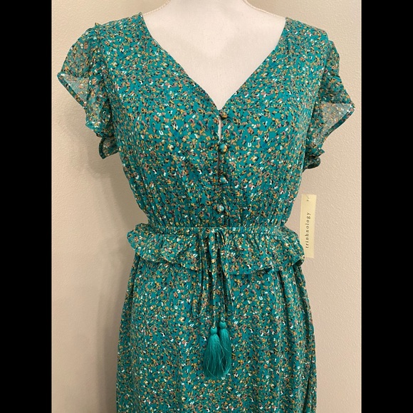 Green Floral Dress - Picture 4 of 7